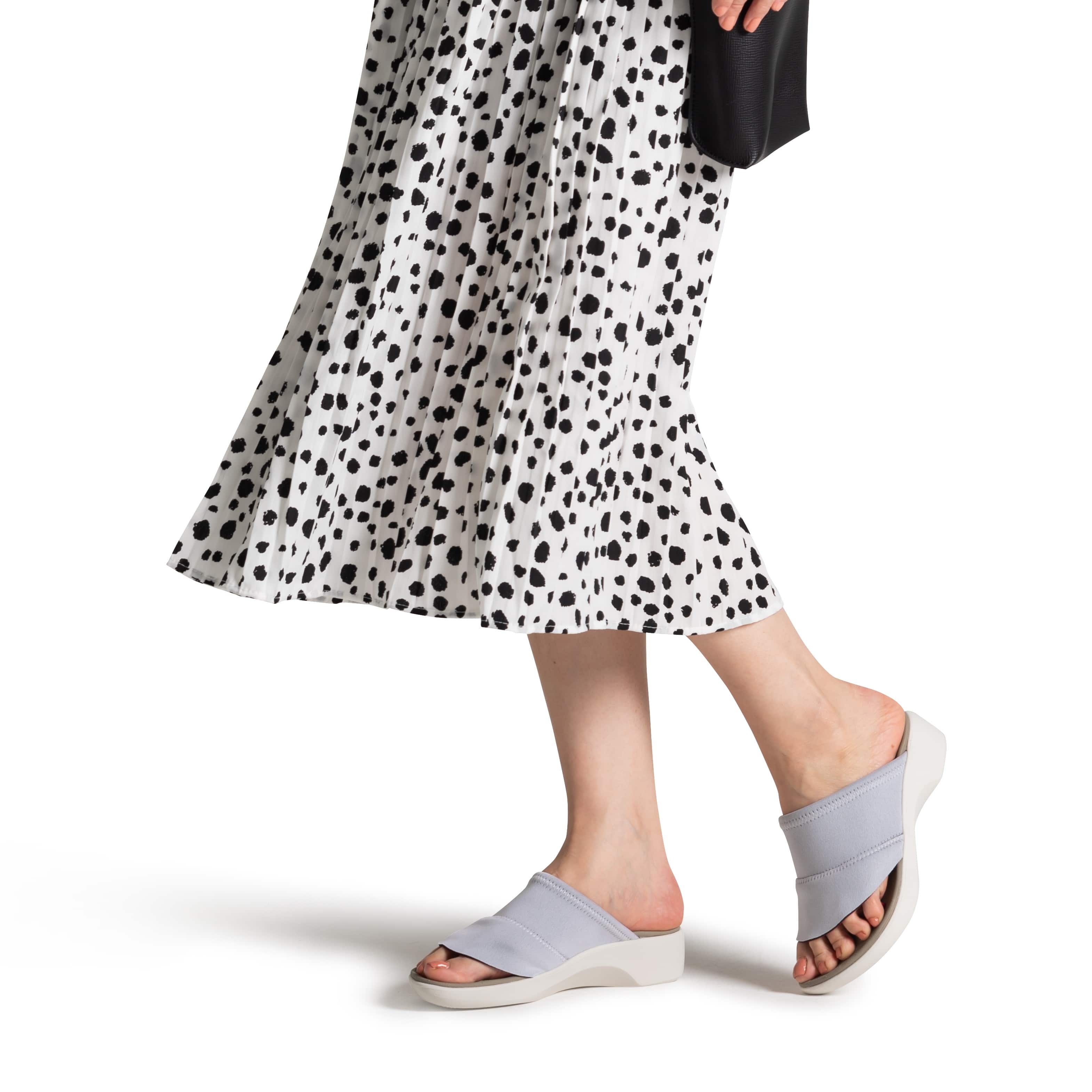 アーチフィッター5本指外履きサンダル　グレー S(22.0～22.5㎝)