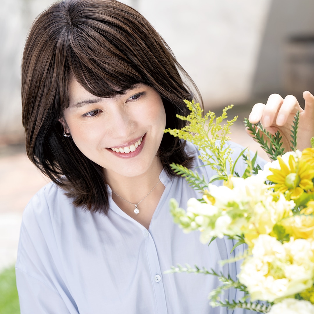 ブルーミング ウィッグ ミディアム ナチュラル